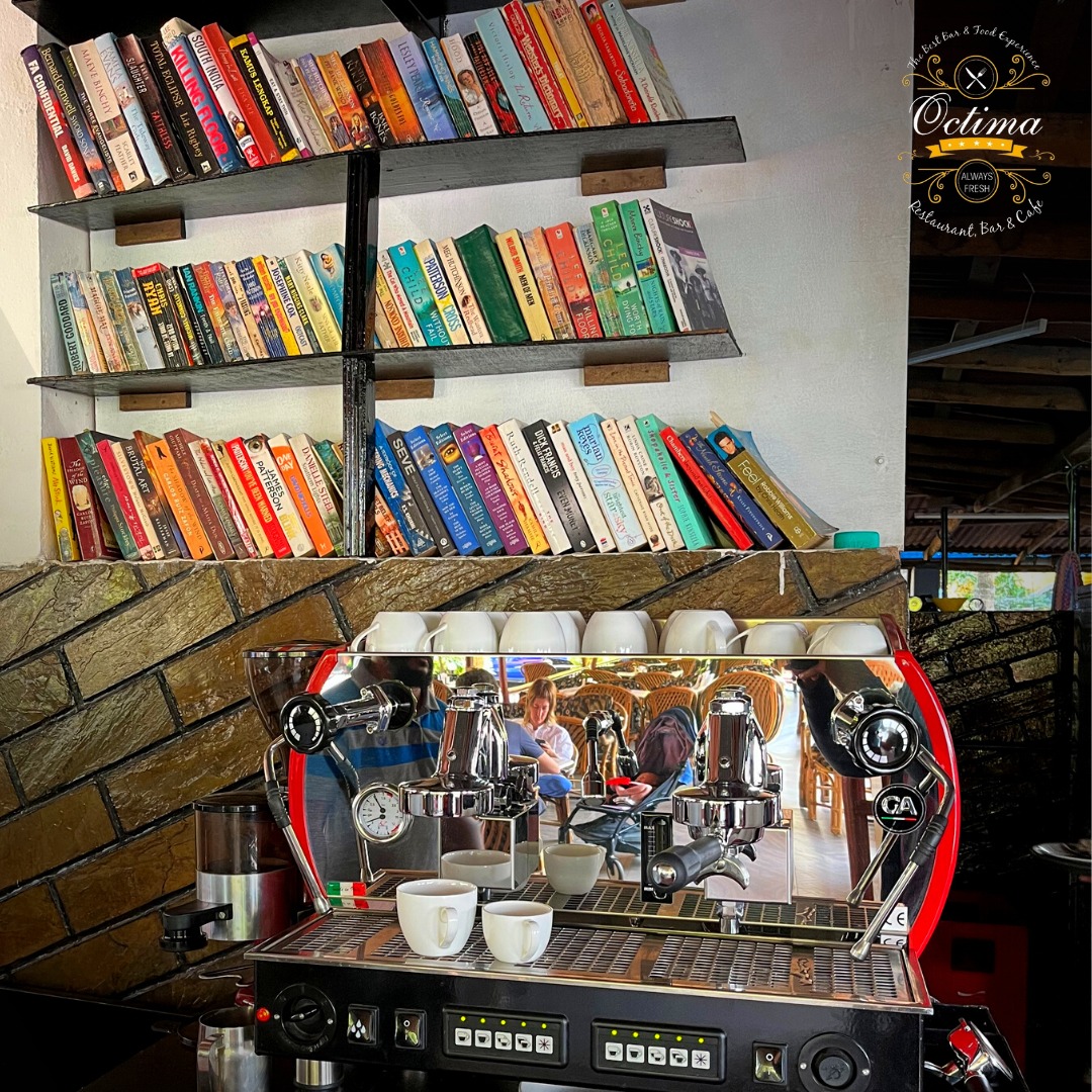 Fresh Goan prawns dish at Octima Restaurant, Bar & Cafe